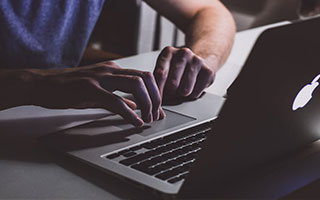 爱游戏官方论坛-《2025年11月20日，王者荣耀全国锦标赛精彩瞬间盘点：五大精彩操作》